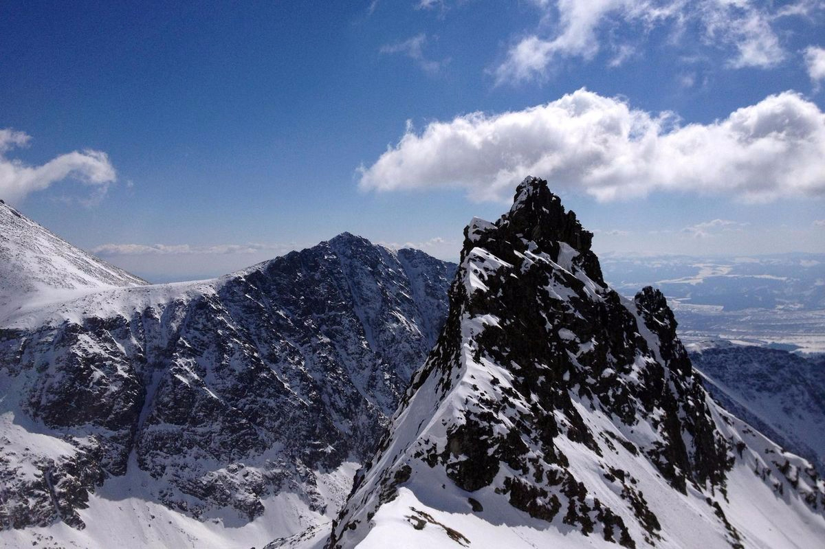 Zlomisková dolina, Železná brána, Dračie sedlo