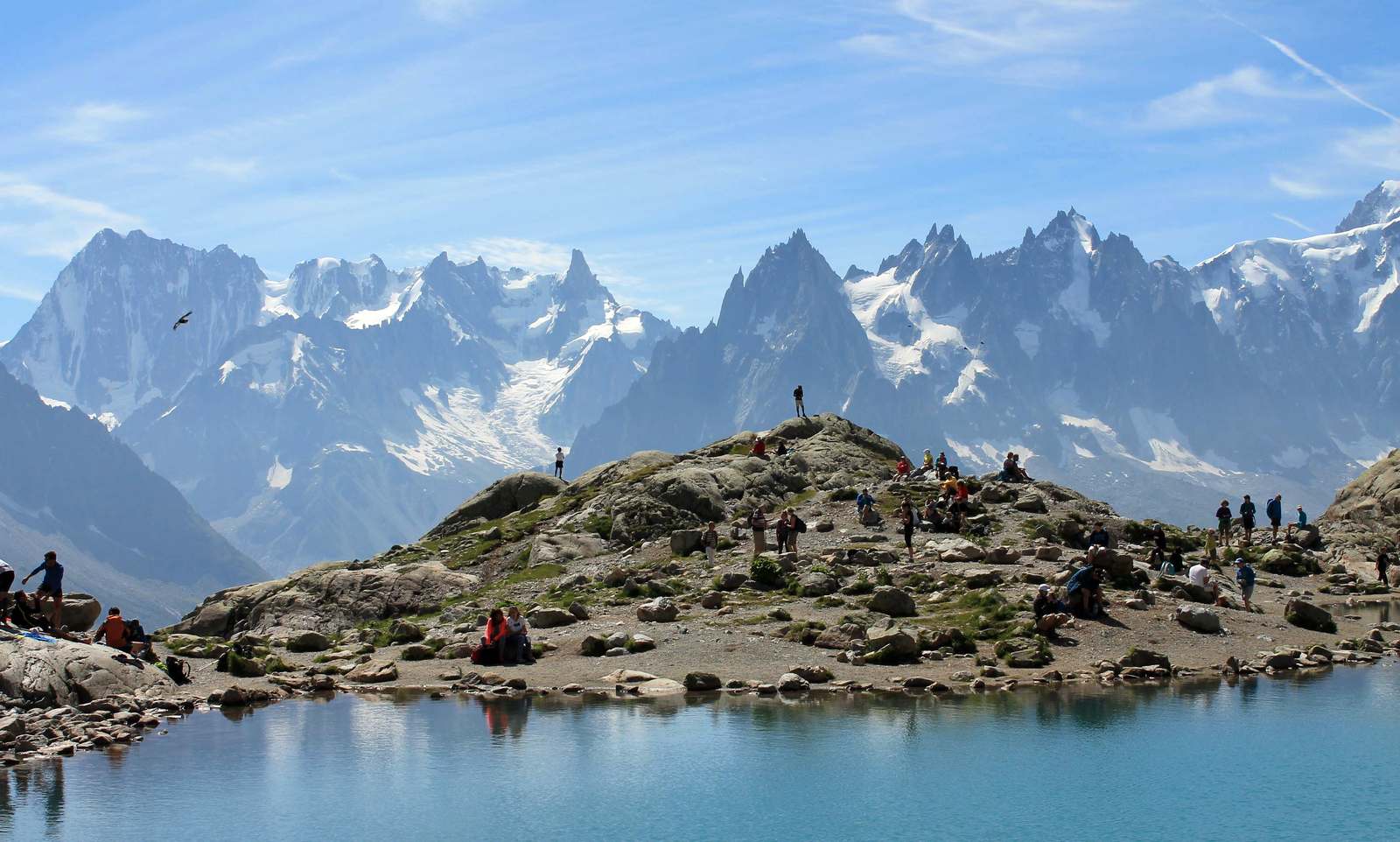 Lac Blanc a výhľad na opačnú stranu doliny (viac fotiek v galérii)