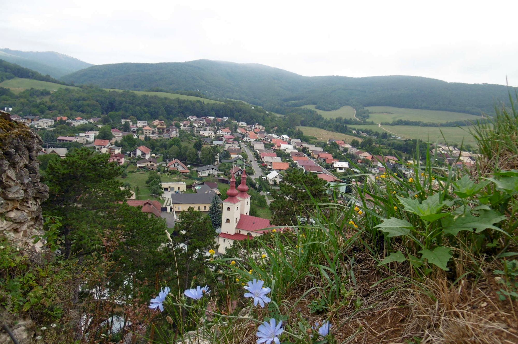 Hrad Divín 3