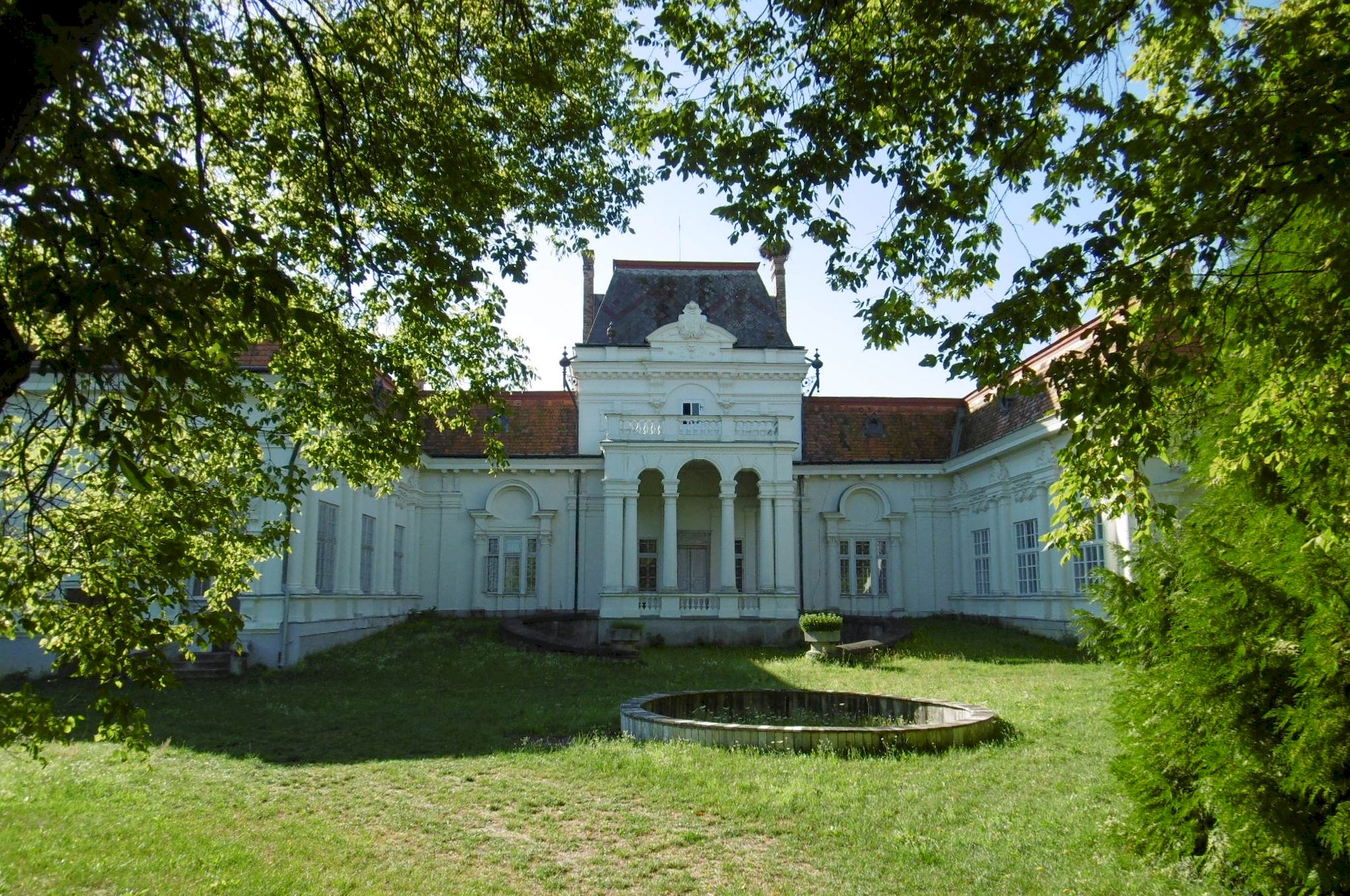 Kaštieľ Podrečany