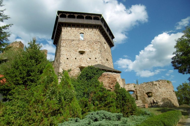 hrad Fiľakovo