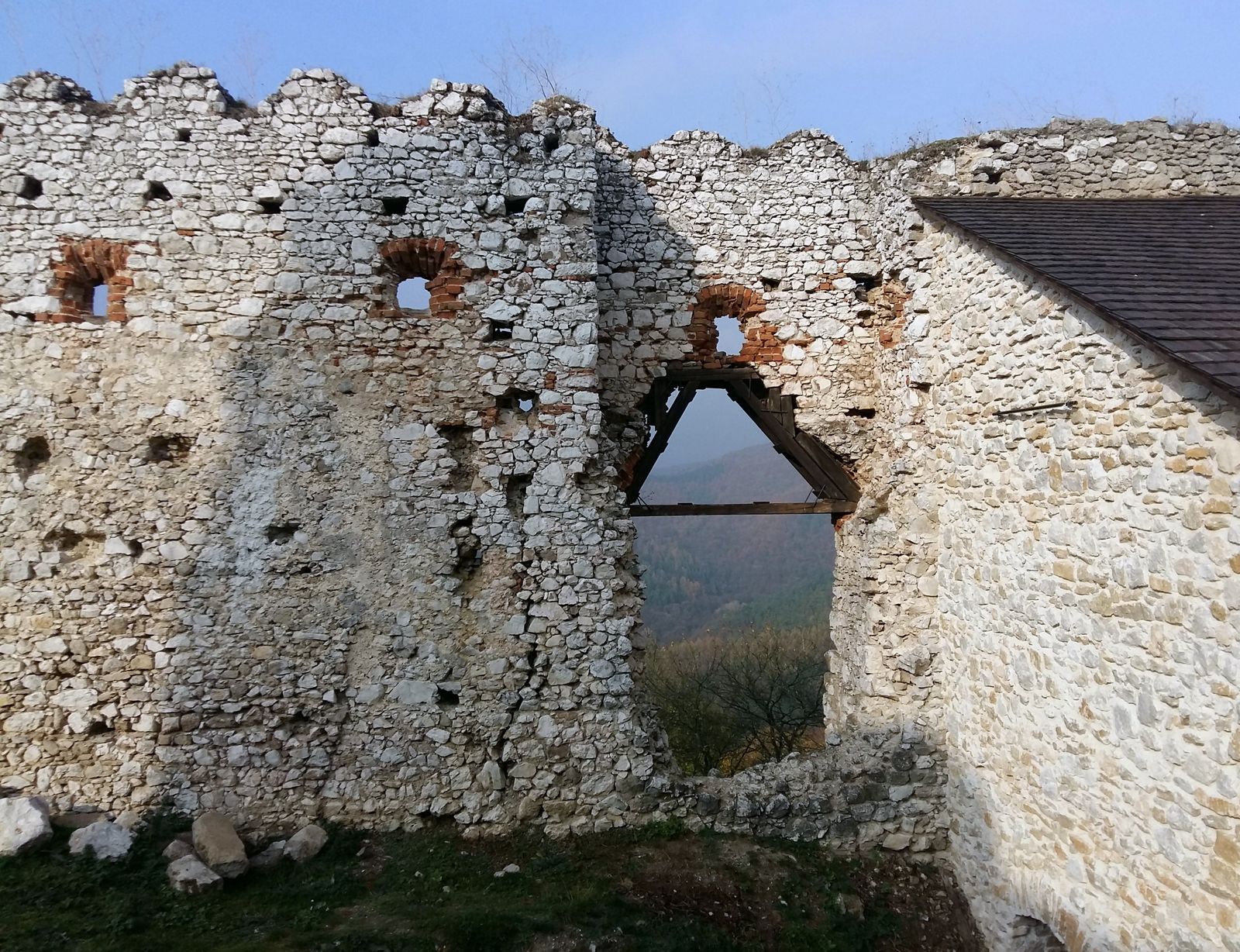 Čachtický hrad 14