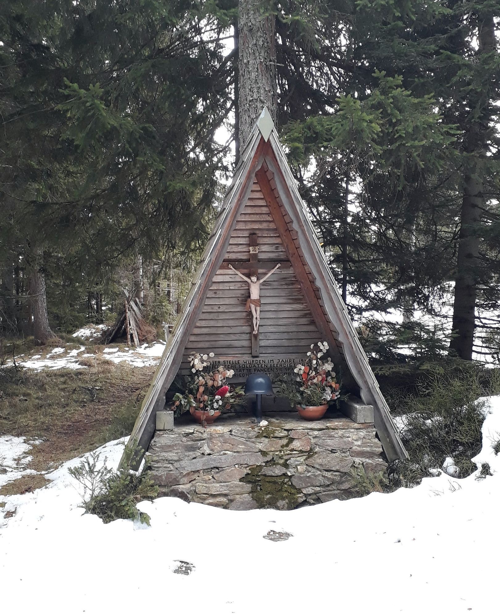 03 Joglland Loipe pamätník nemeckým vojakom
