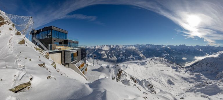 Hochzillertal reštaurácia Albergo exteriér 1 becknaphoto