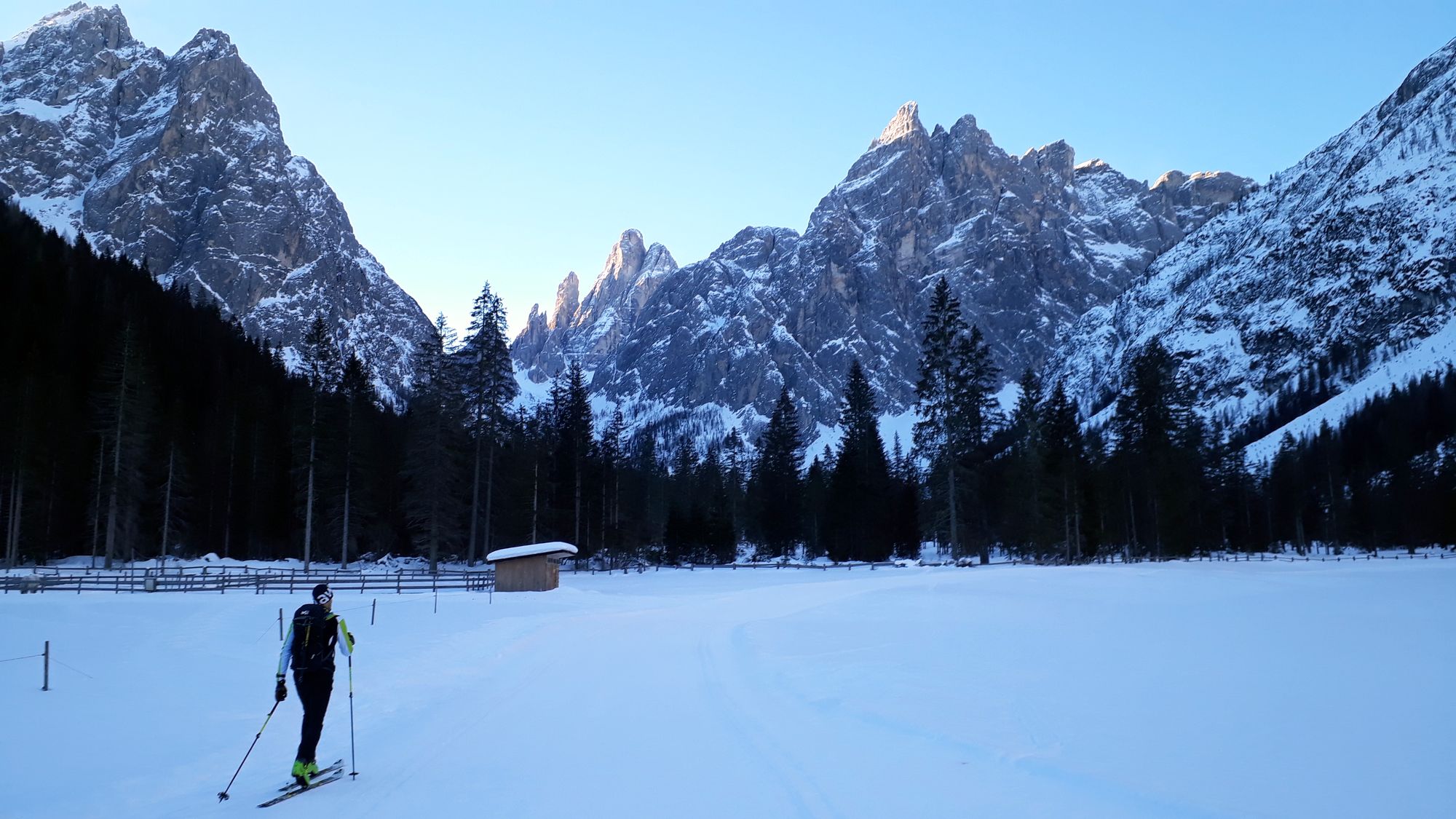 Skoré ráno vo Val Fiscalina