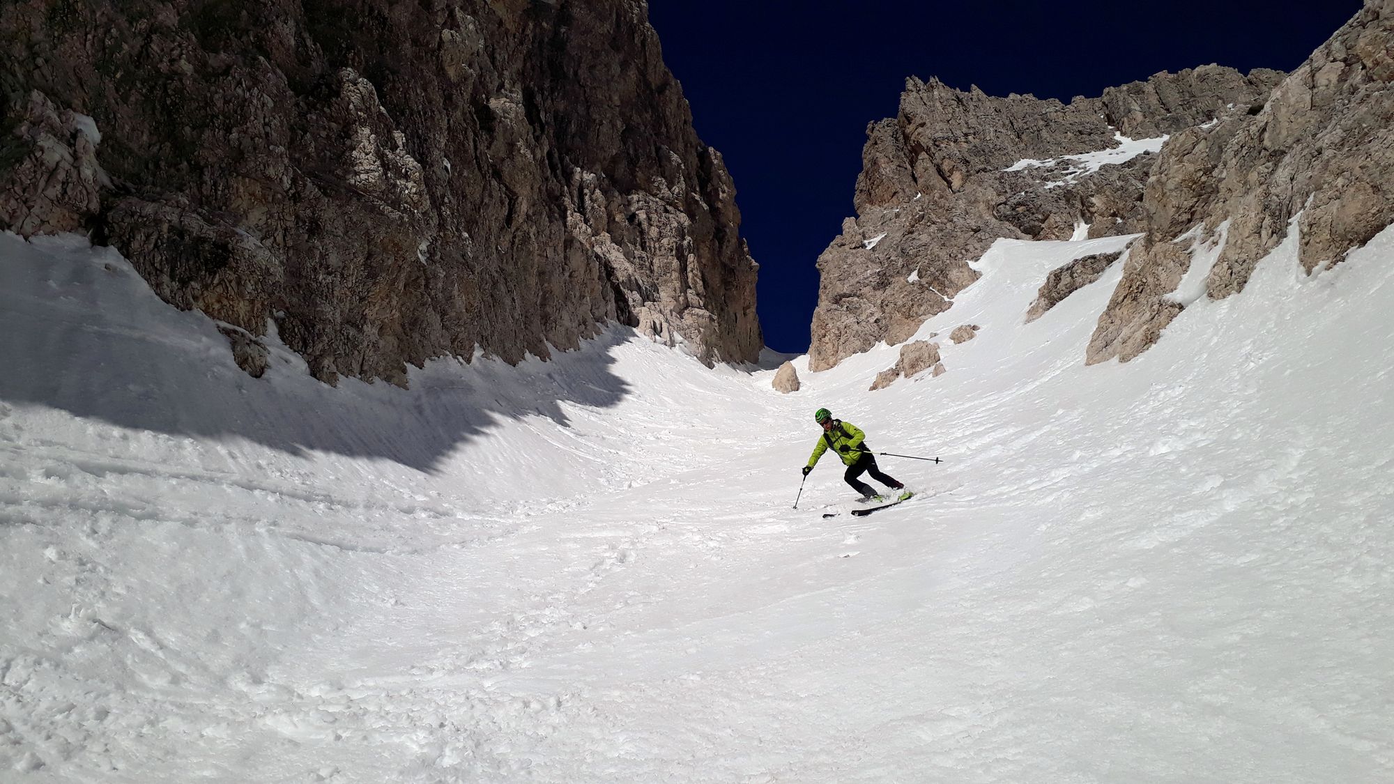 Zjazd zo sedla Forcella Alta di Popera (2)