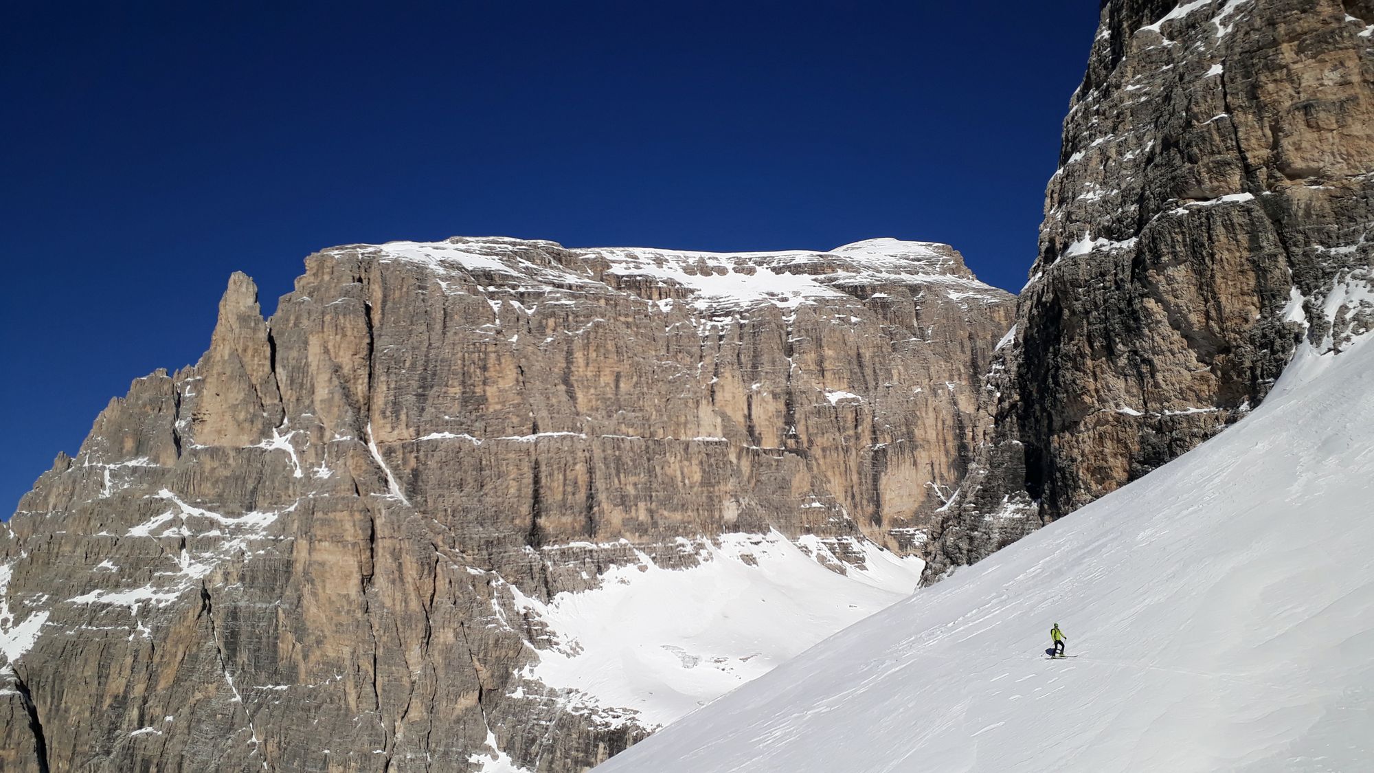 Traverz smerom k sedlu Giralba