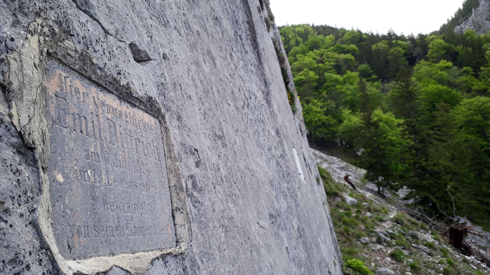 04 Historická pamätná tabuľa