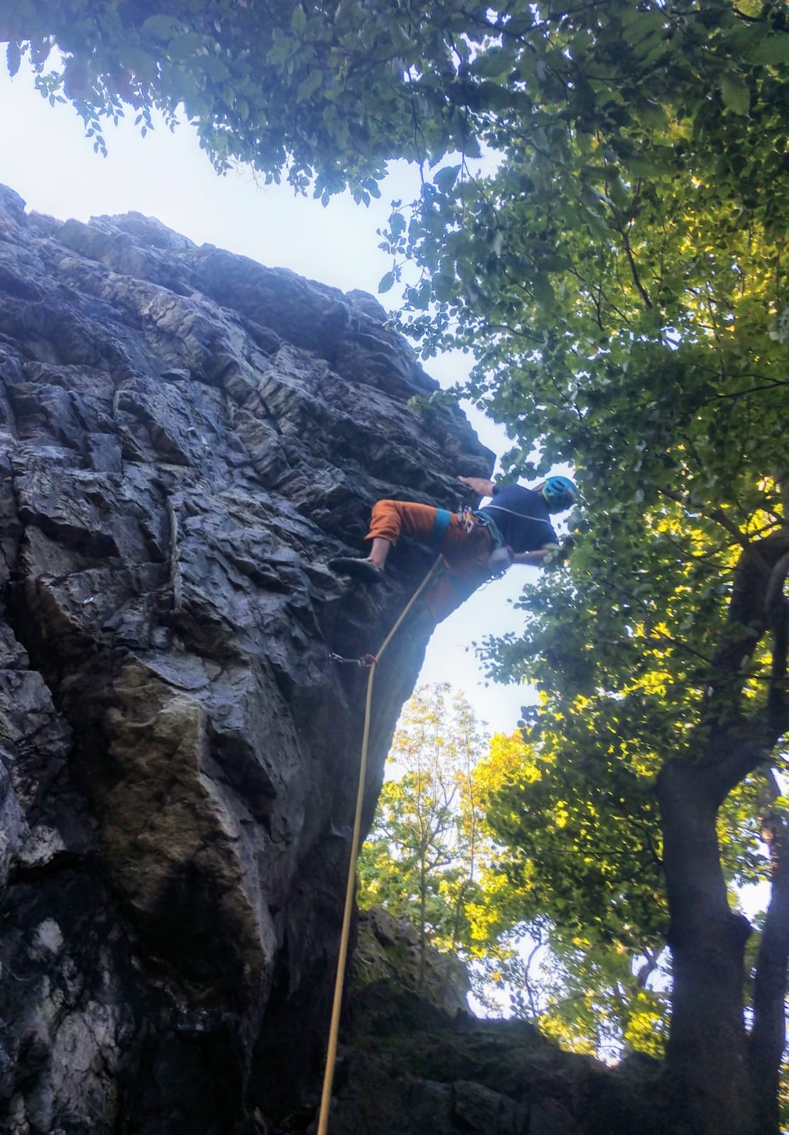 Certove zuby 24 cesta Rocking on the edge