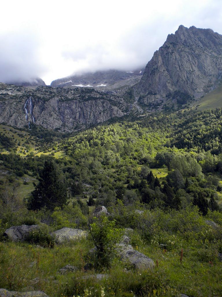 16 Eurotrip 2011: Pyreneje, cestou na chatu Refugio de Estós.