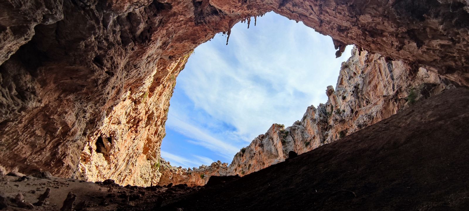 Sikati cave