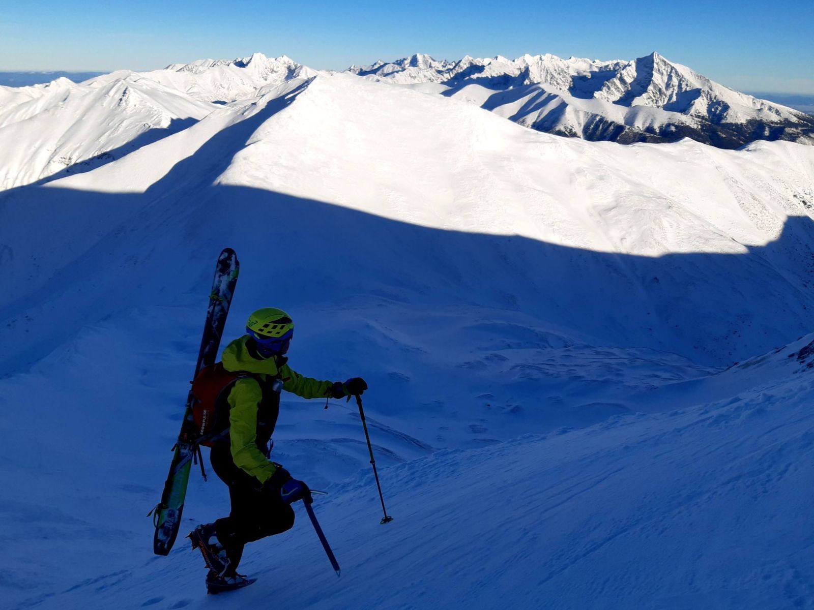 16 Okruh okolo Kamenistej doliny - v tieni Bystrej