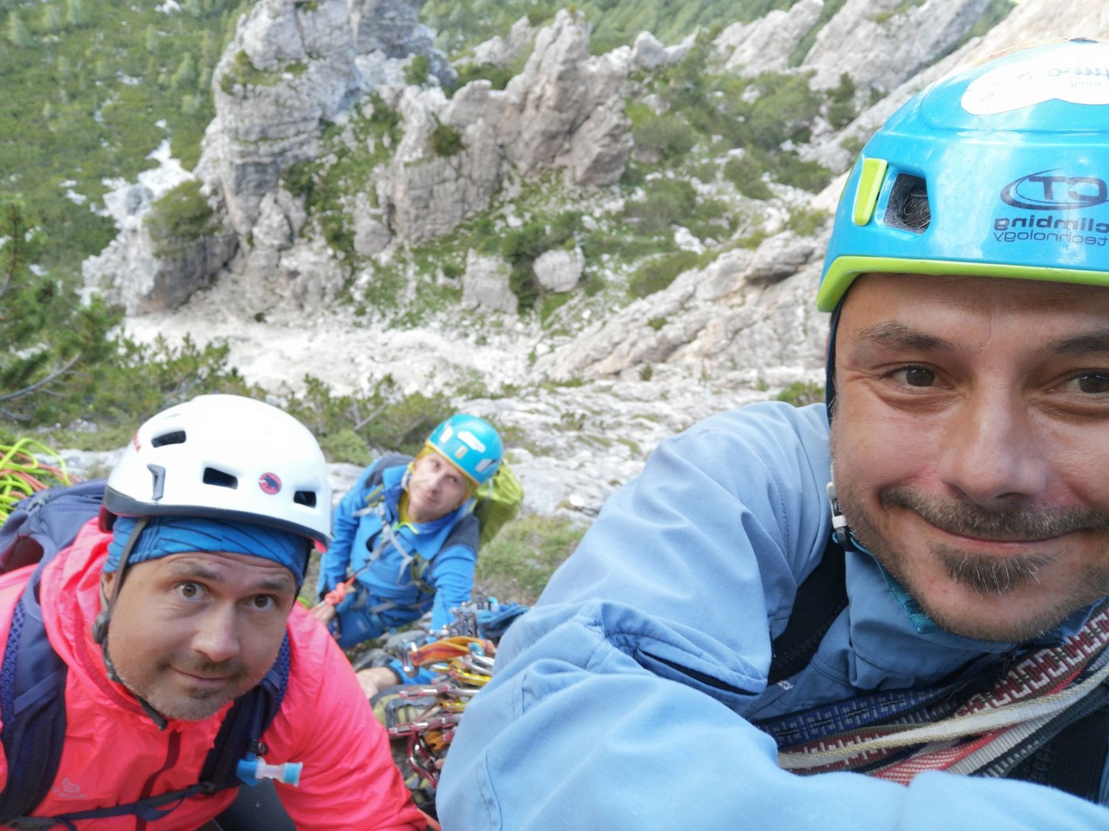 Via Innocenti Evasioni di Sinistra 12 Plná zostava na štande