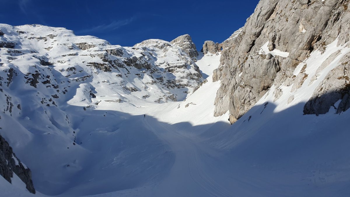 16 Sella Nevea Prestreljeniško okno