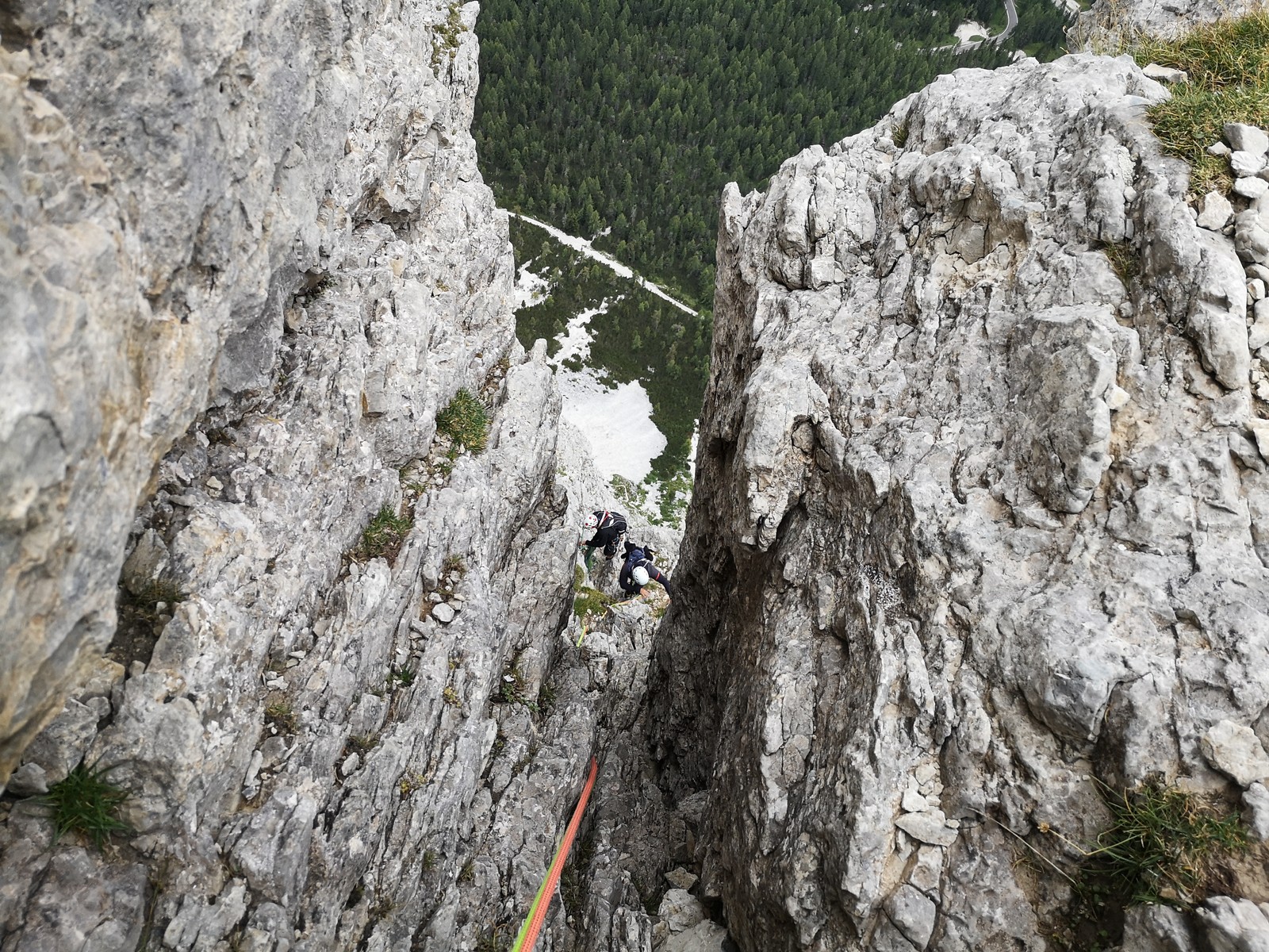Via Gaudeamus 21 pohľad do poslednej komínovej dľžky