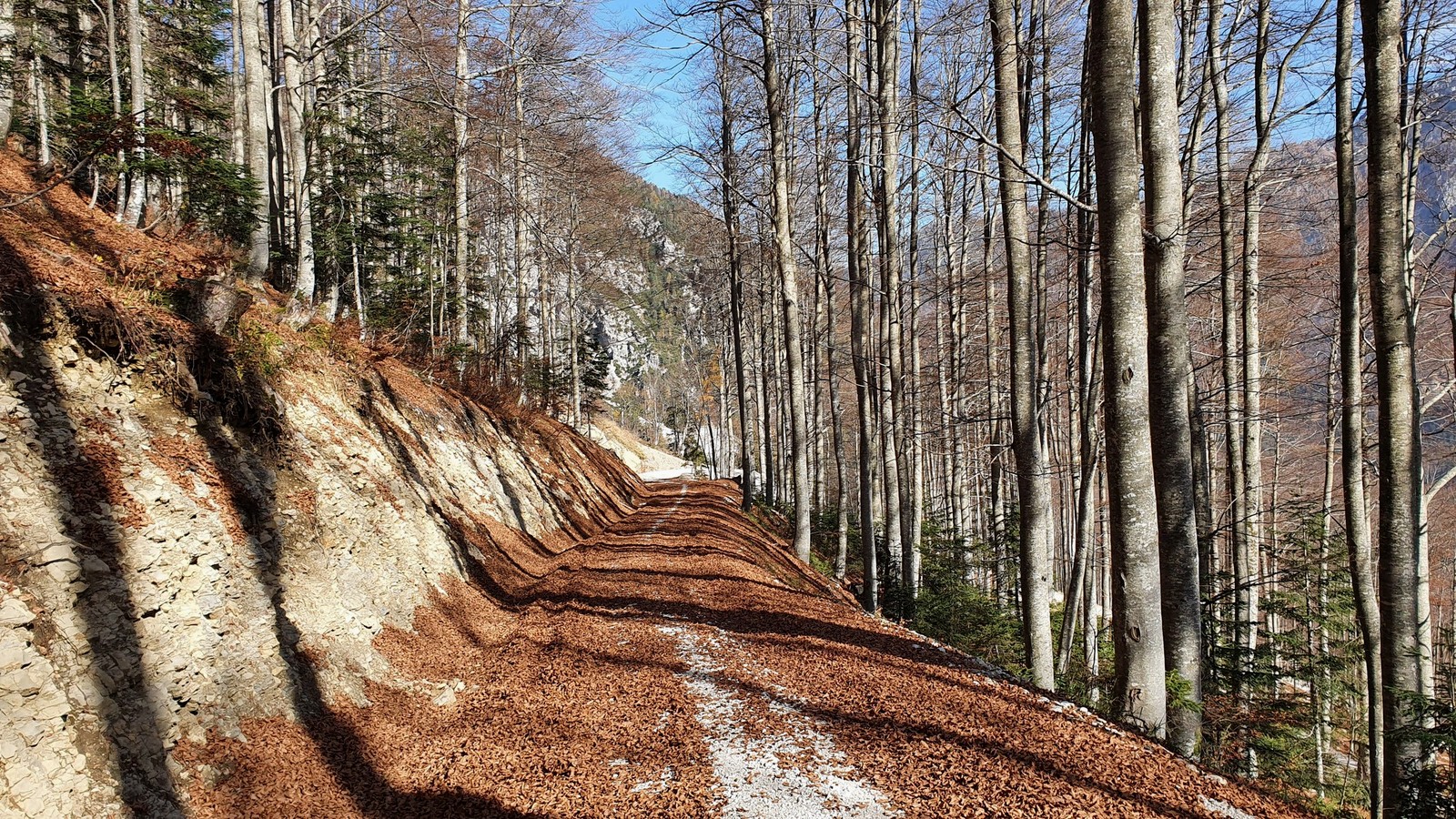 23 Zjazd do Val Saisera