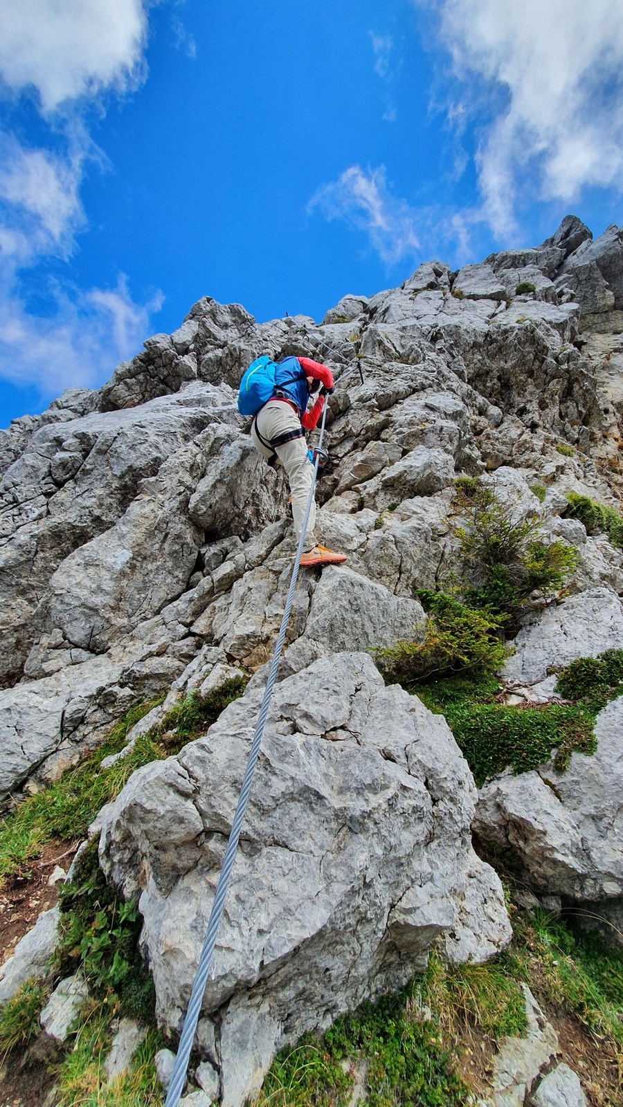 Via ferrata Winkelturm Ostgrat (22) - zostup do sedielka medzi Torre Clampil a Winkelturmom