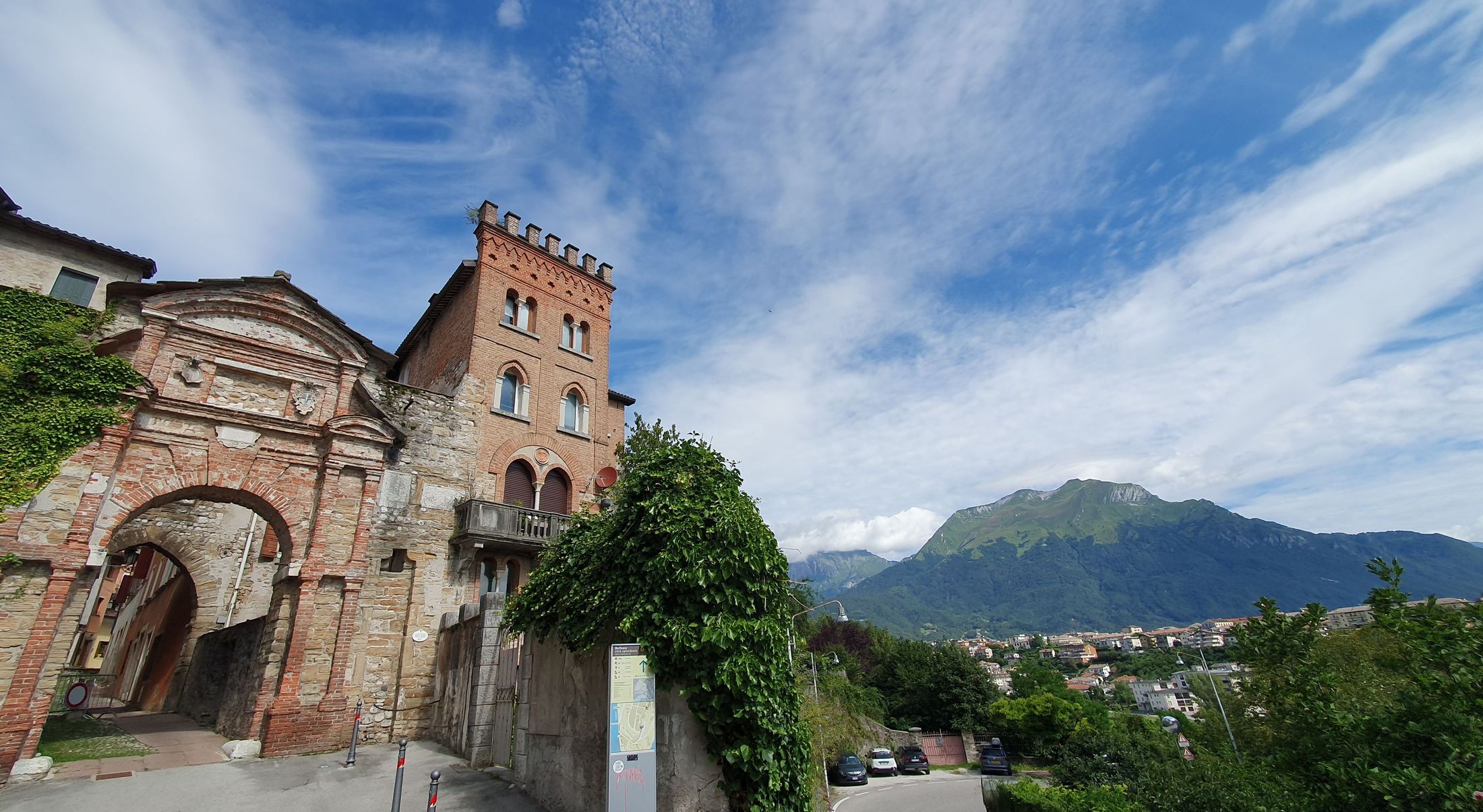 Cykloturistika Lago di Santa Croce, rieka Piava (07) - Belluno