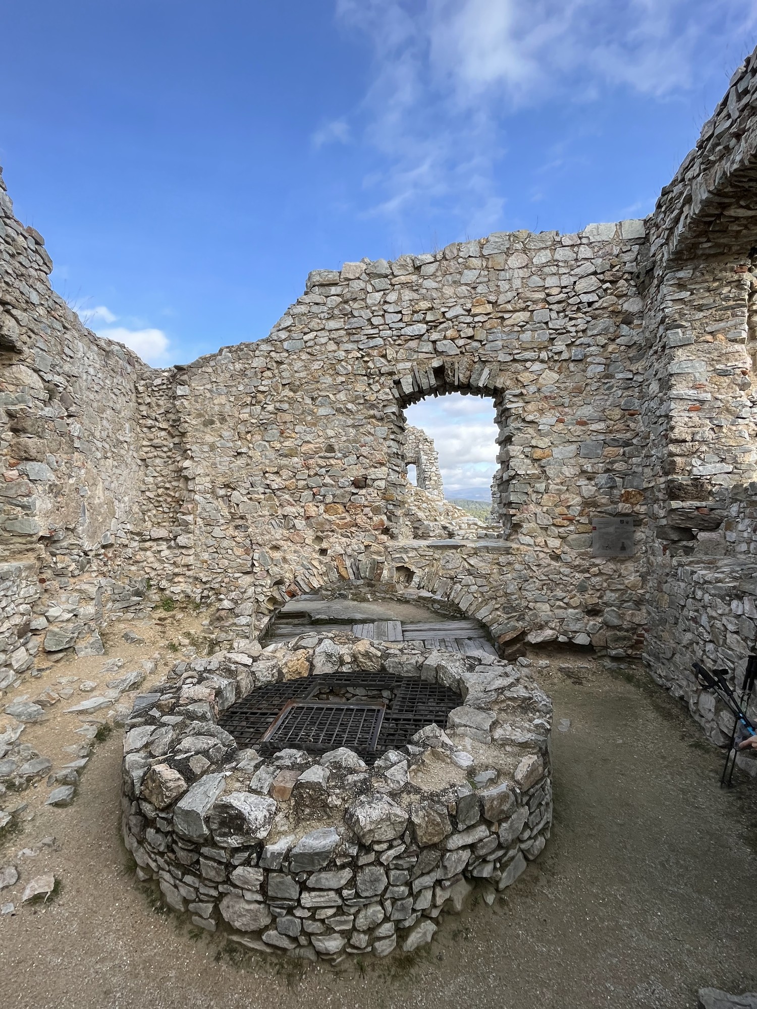 Hrušovský hrad (07)