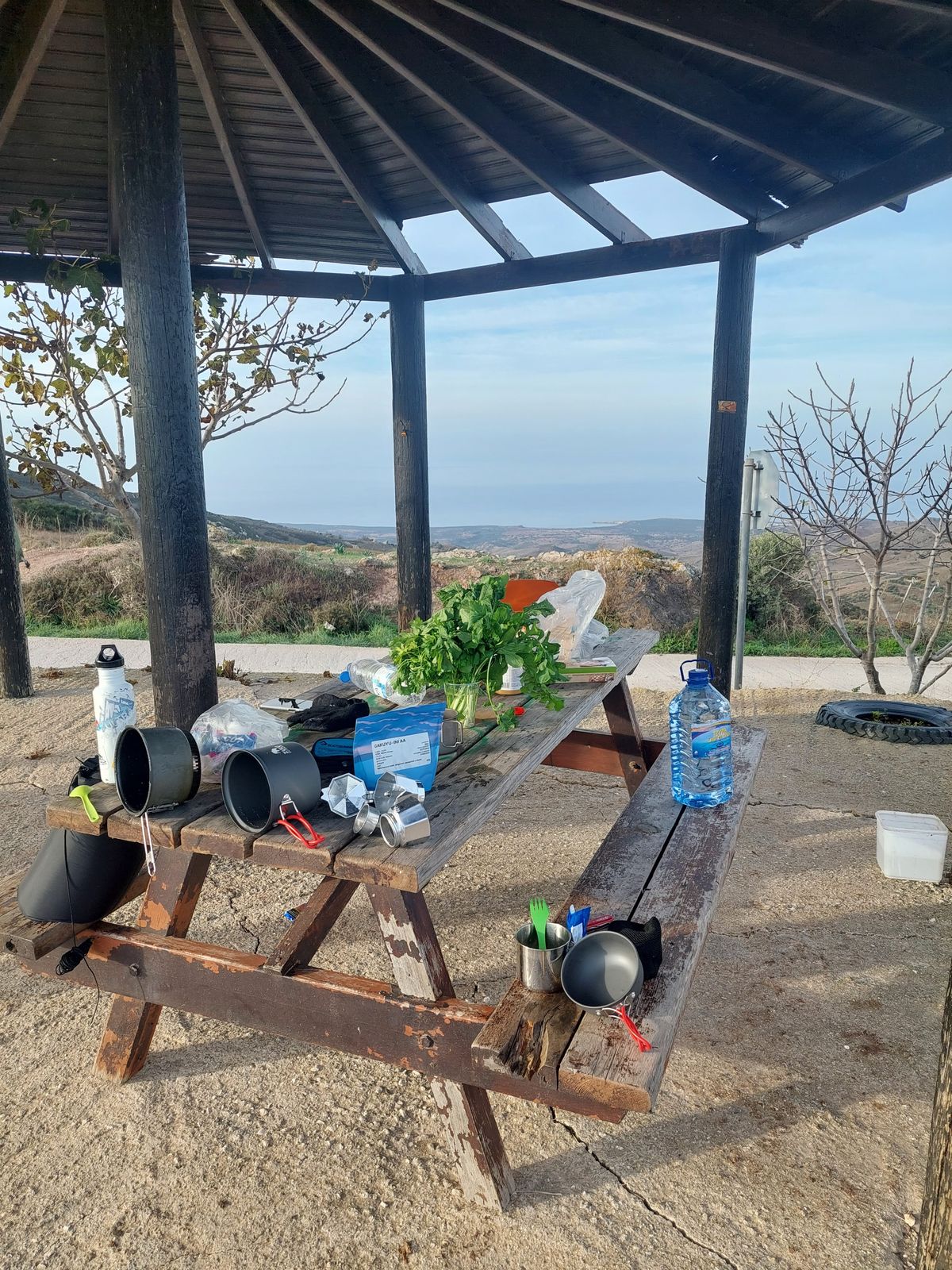 Cyprus v decembri 01