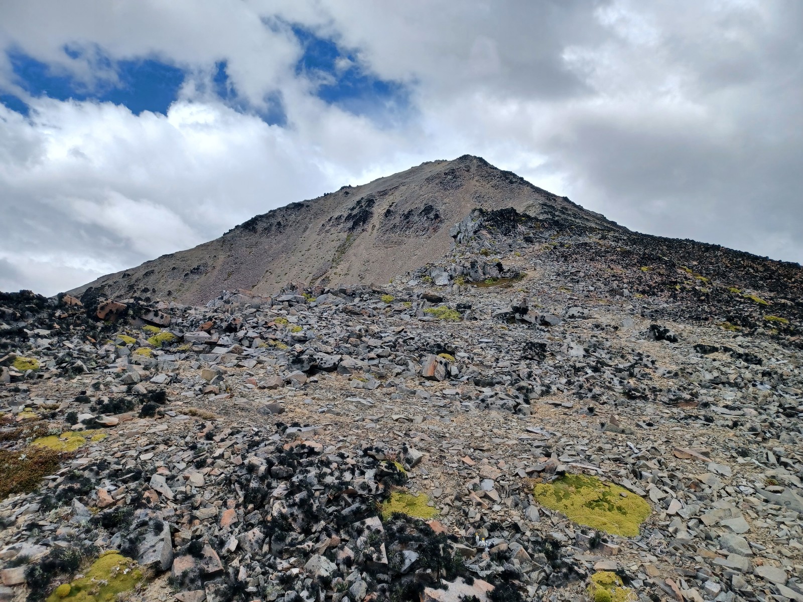 32 Cerro Carancha
