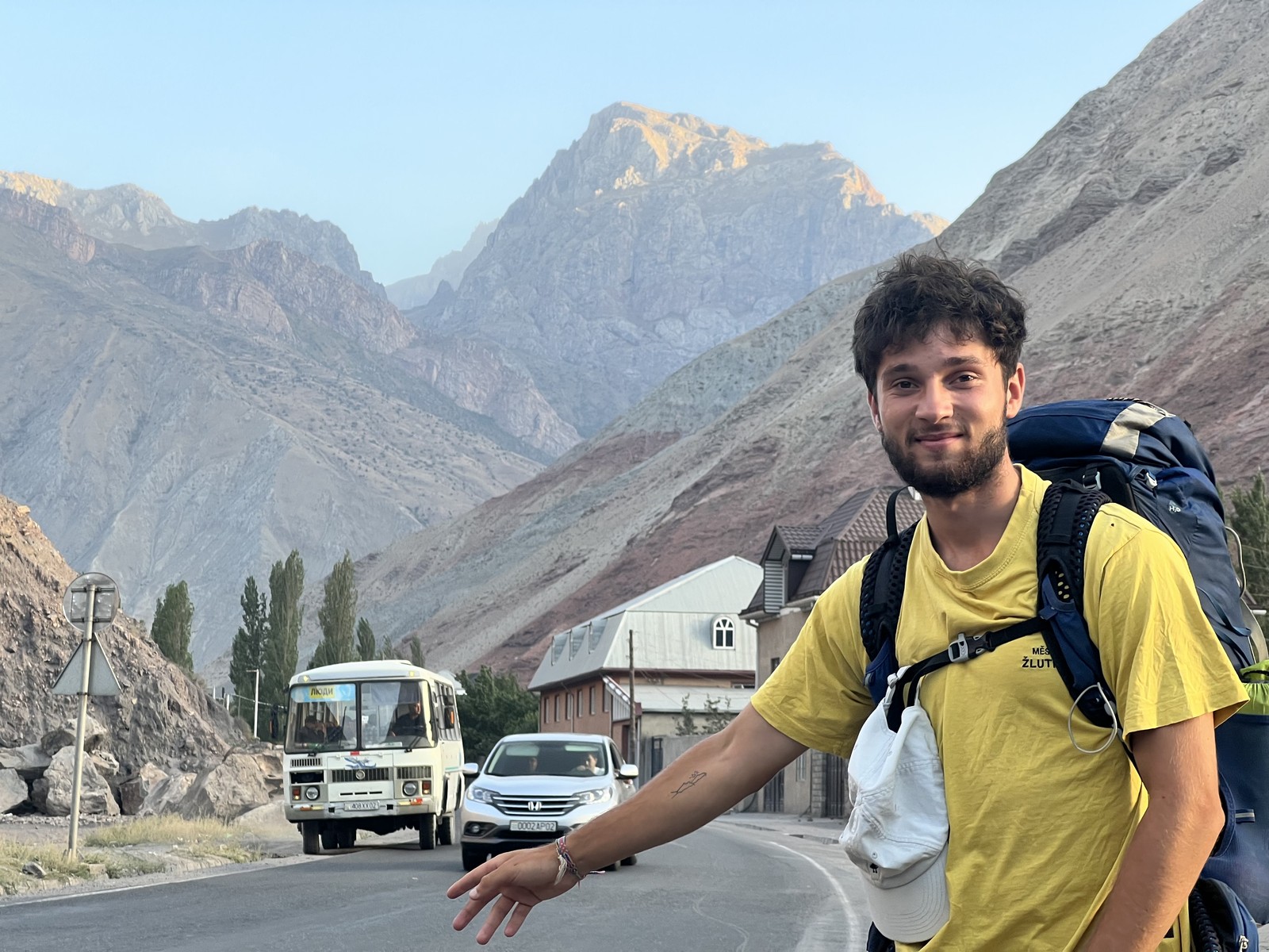 Bok Šebestián Azia