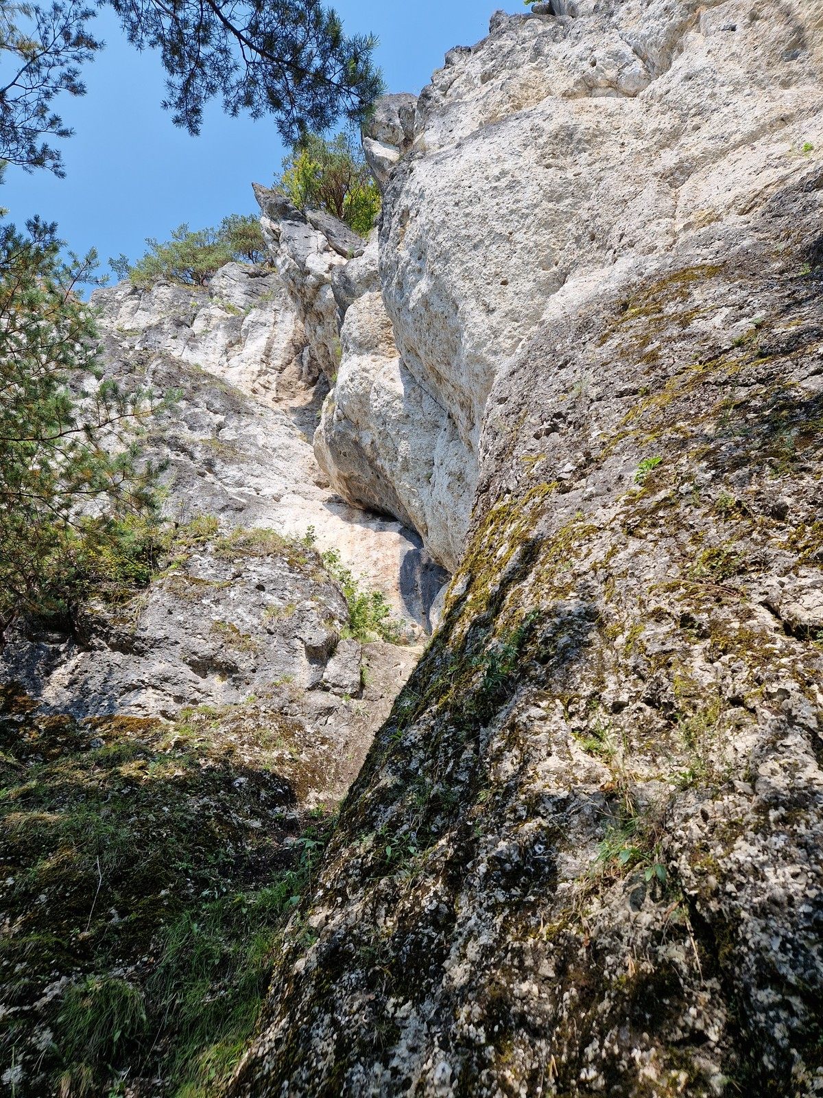 Lezecka oblast Durdove (10) lava cast Hlavneho sektora