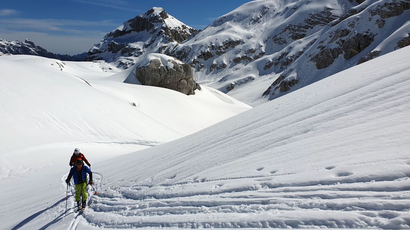 Skialp cez sedlo Bila Pec pod Kanin jar (05)