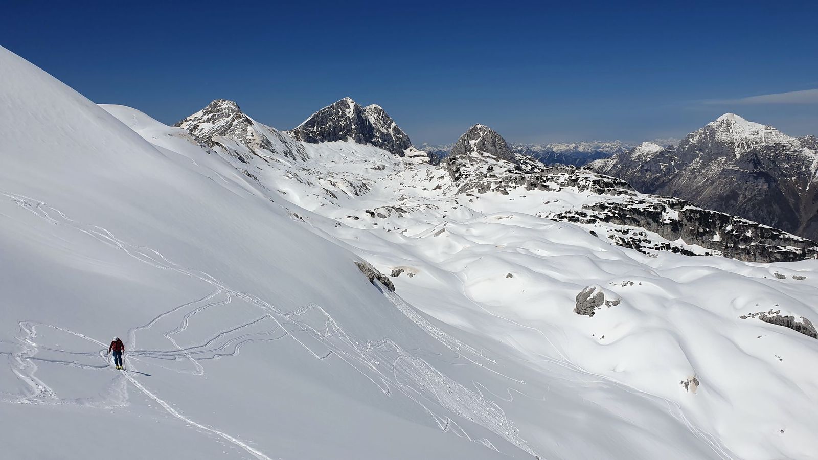 Skialp cez sedlo Bila Pec pod Kanin jar (07)