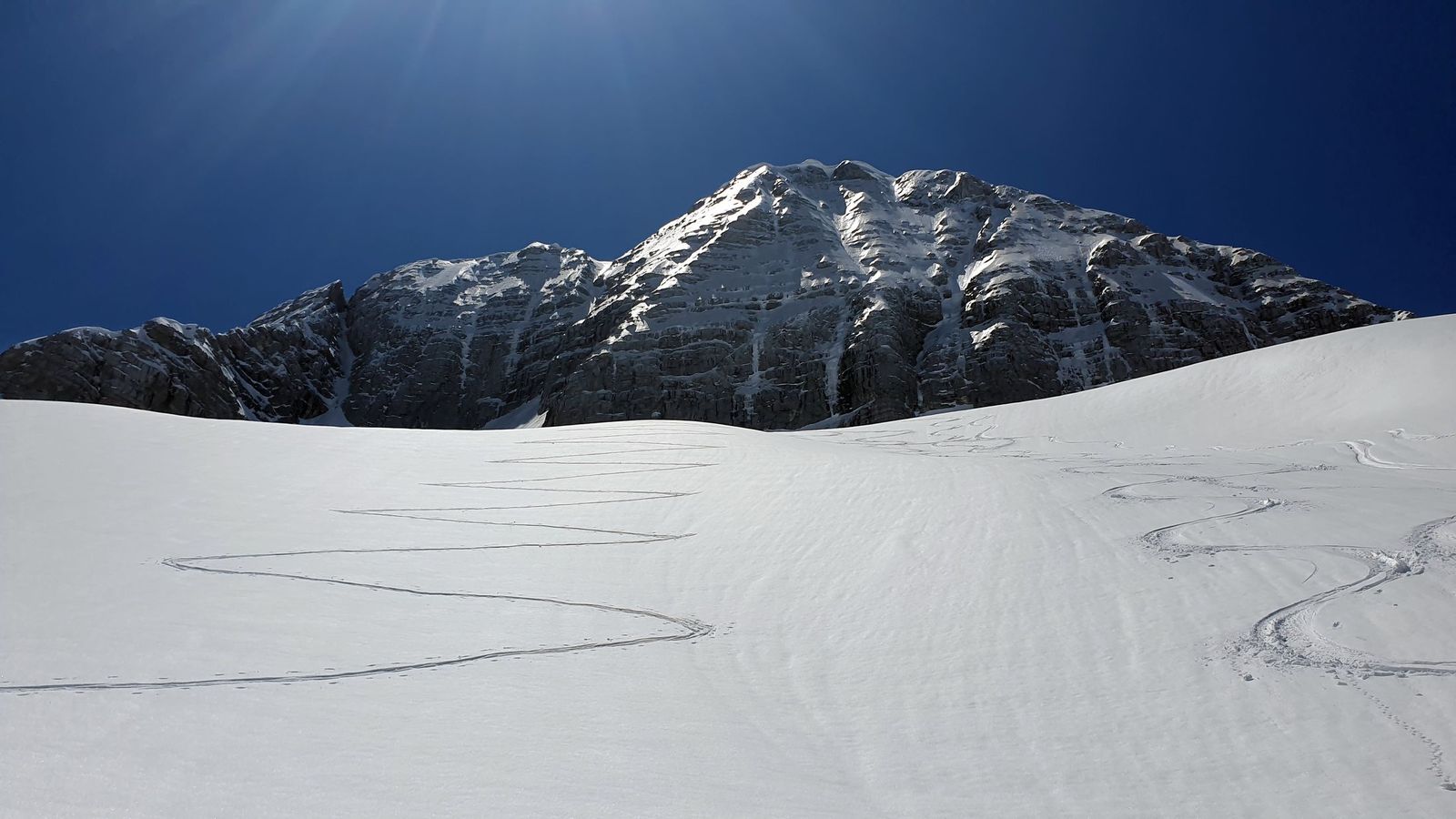 Skialp cez sedlo Bila Pec pod Kanin jar (08) Skialp cez sedlo Bila Pec pod Kanin jar (08)