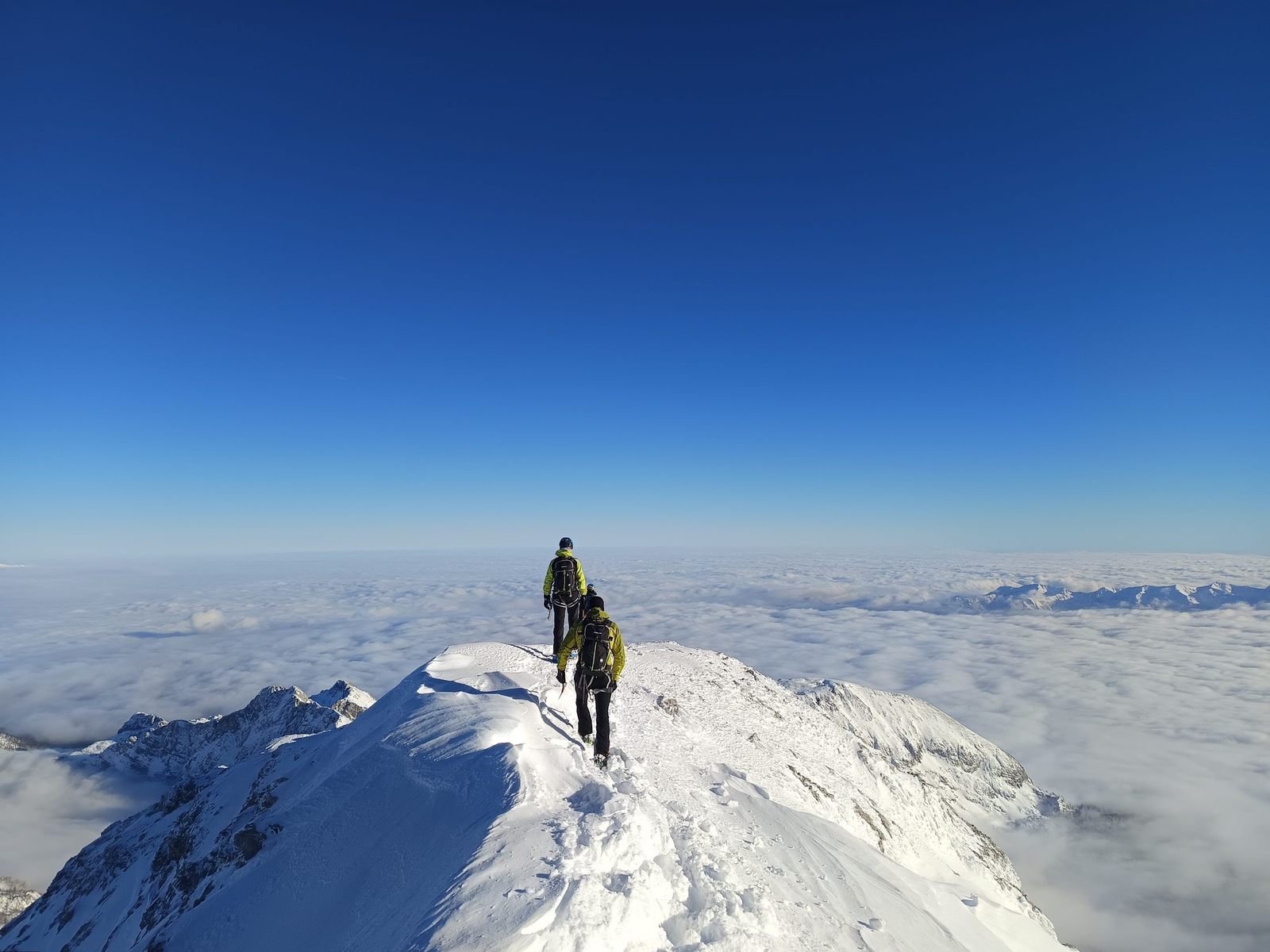 Skialp Triglav cez dolinu Krma (35) Scenéria pri zostupe