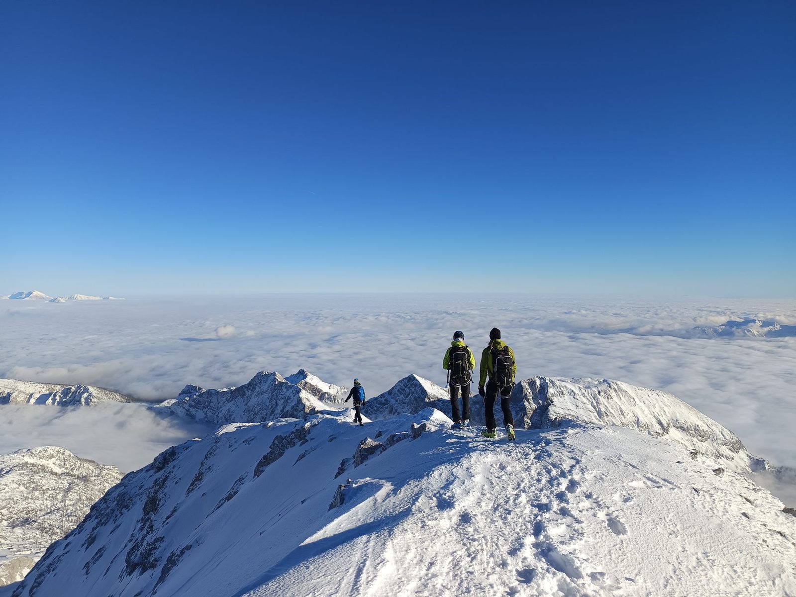 Skialp Triglav cez dolinu Krma (36) Scenéria pri zostupe