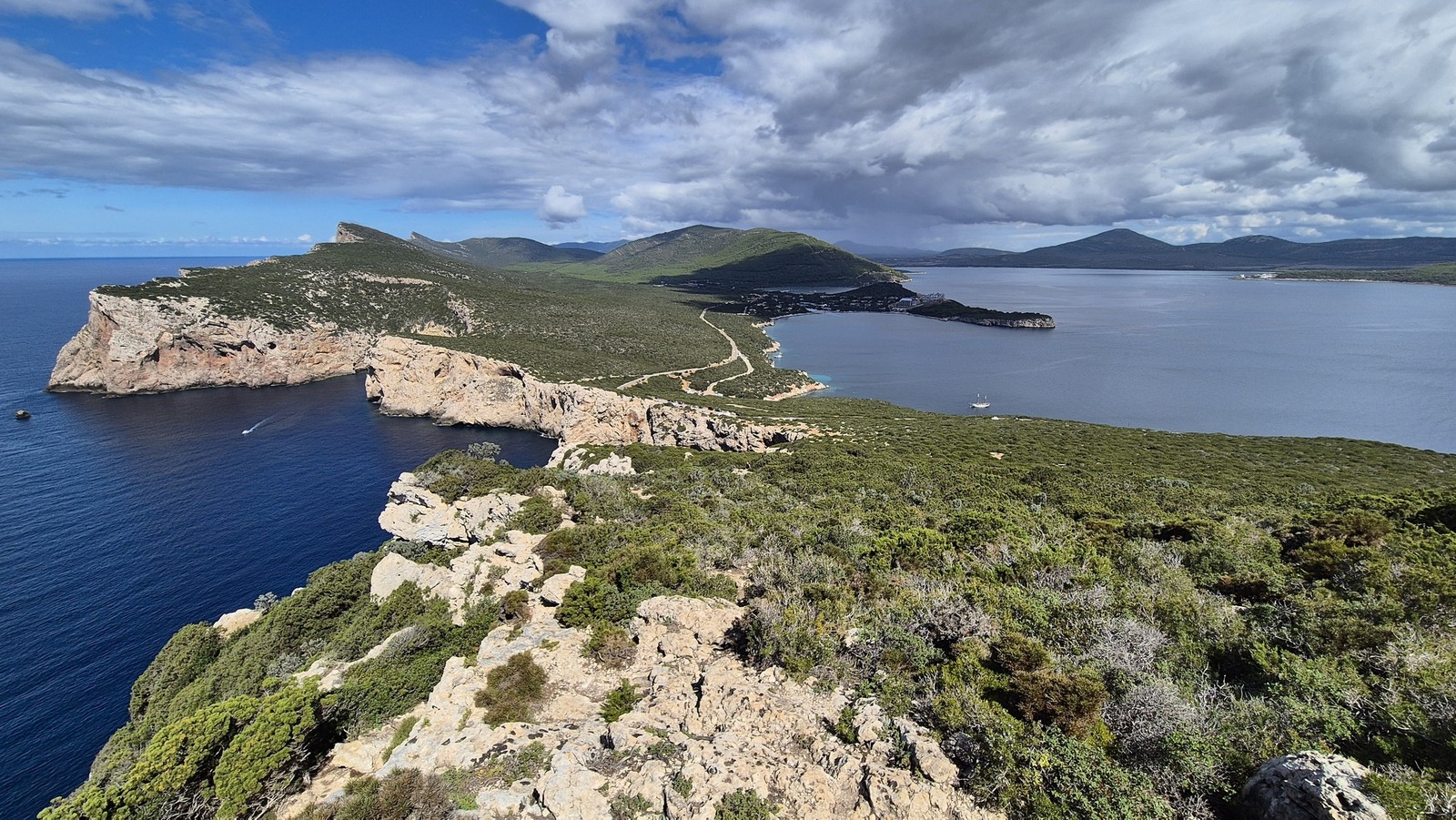 Ferrata Cabirol Sardinia (07) Mys Capo Cacia