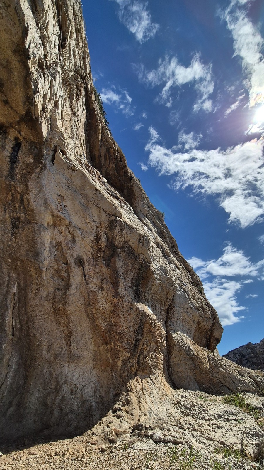 Ferrata Cabirol Sardinia (15) Vertikálna spojka medzi dolnou a hornou vetvou