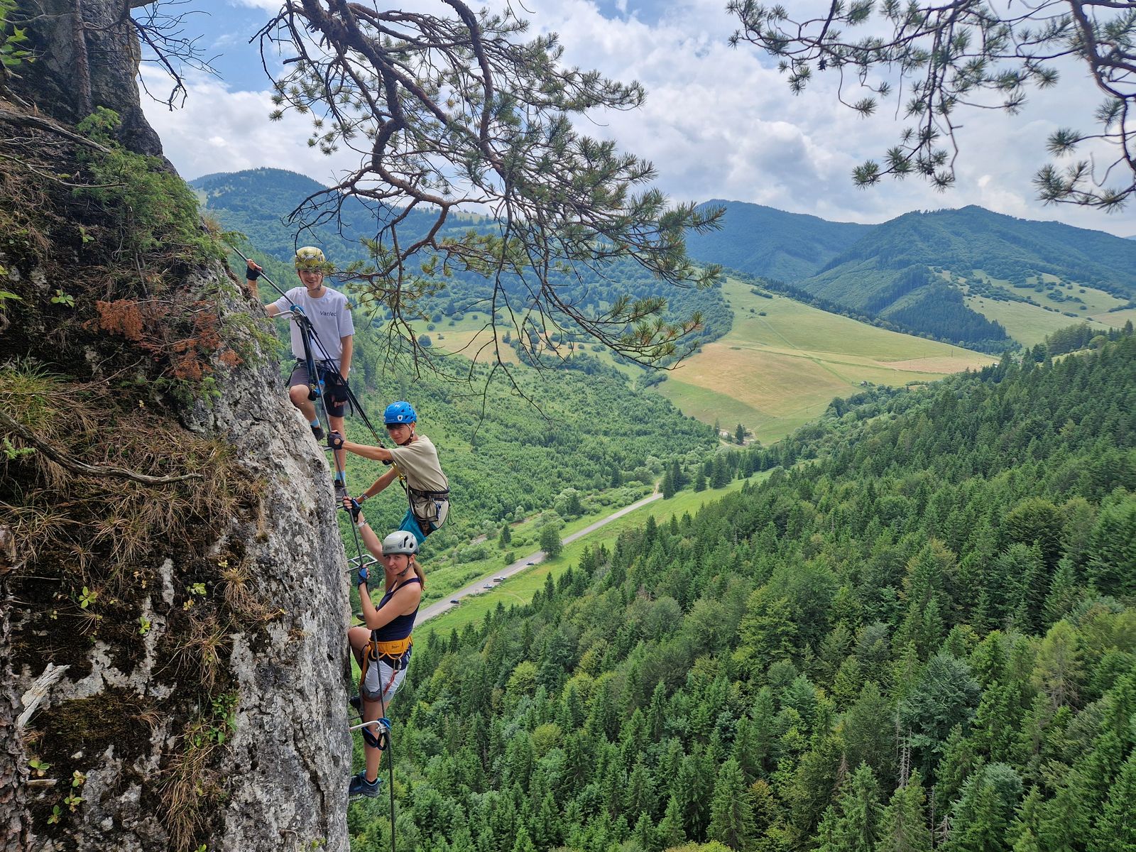 Dve veže (11) trasa č 4