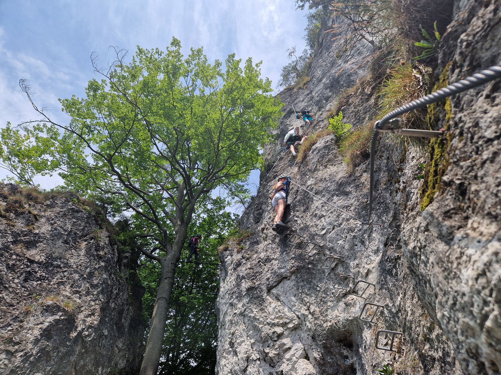 Dve veže (12) začiatok trasy č 4