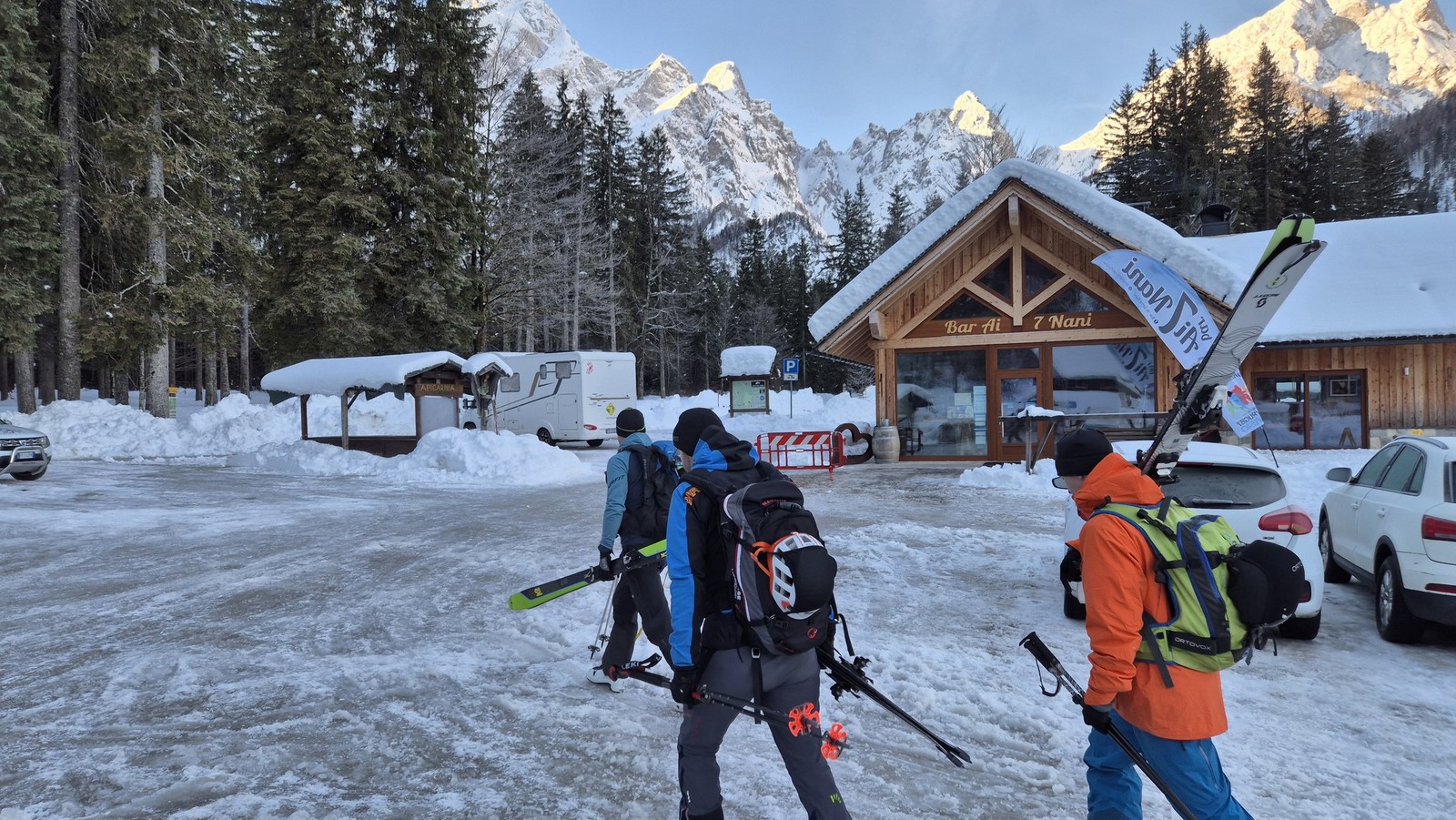 Skialp na Laghi di Fusine (02)