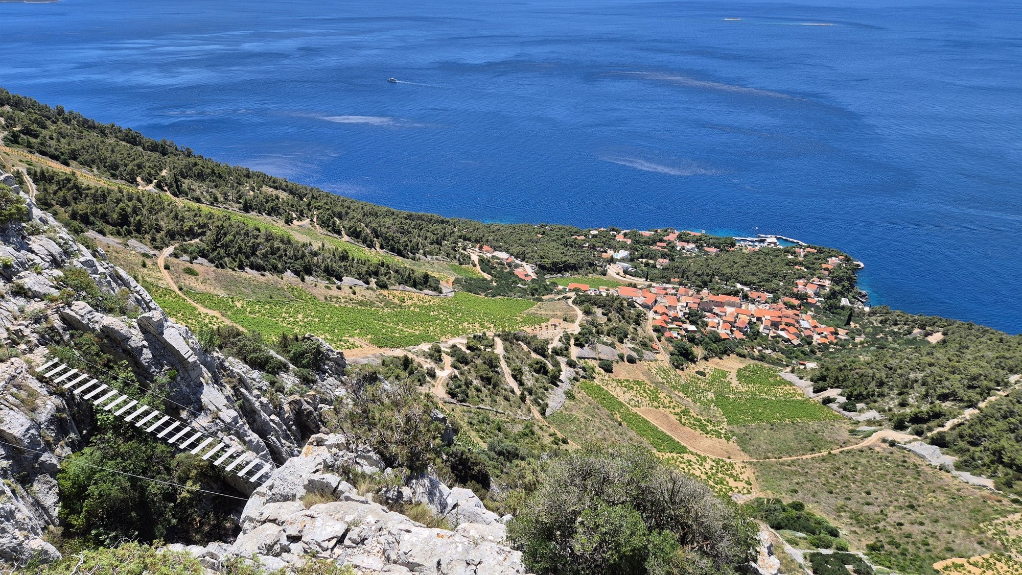 Ferrata Hvar (20) Sveta Nedelja a most Sv Spiridiona